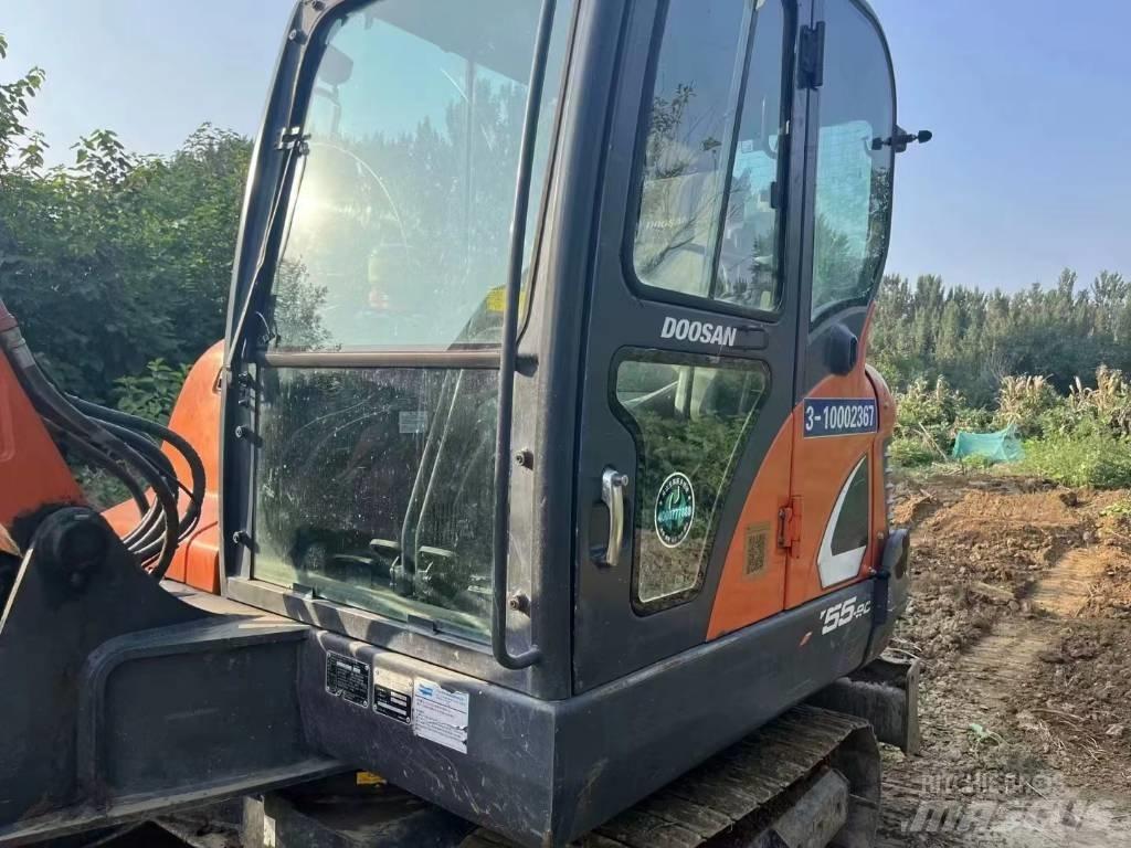 Doosan DX 55 Εκσκαφάκι (διαβολάκι) < 7t