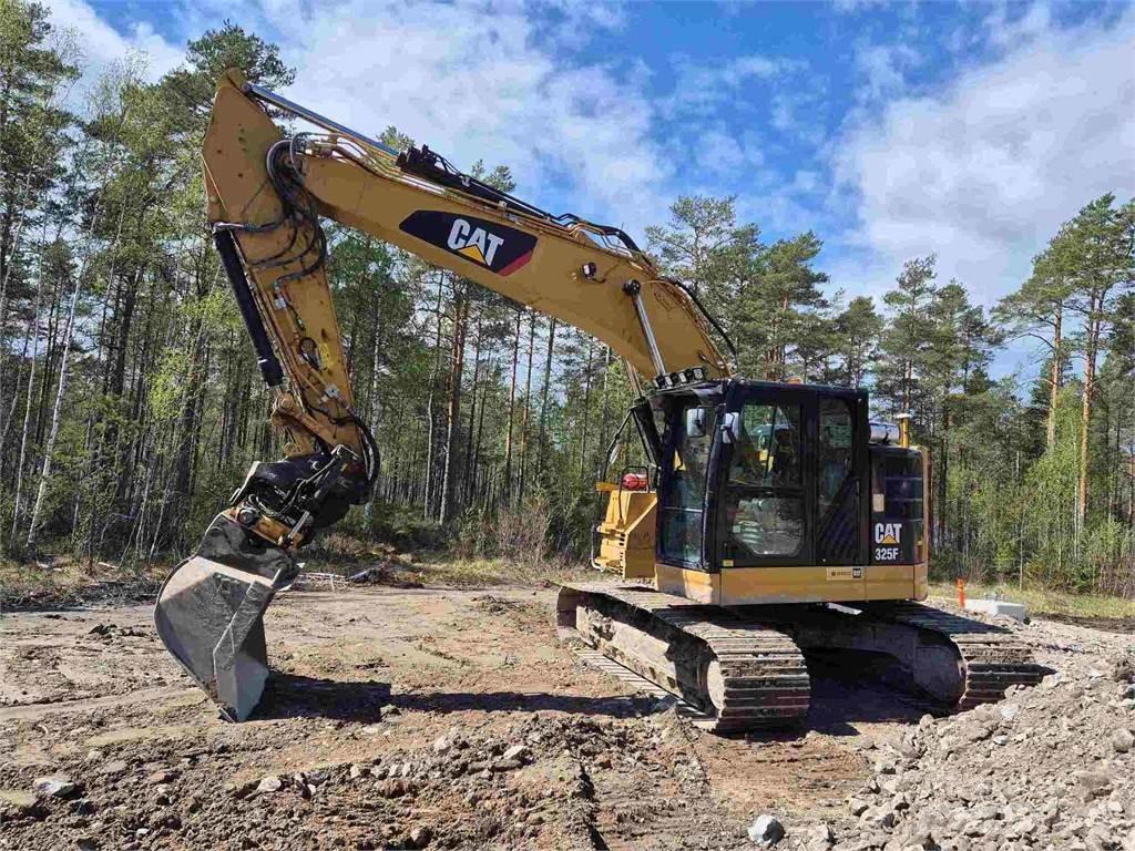 CAT 325FLCR Εκσκαφείς με ερπύστριες