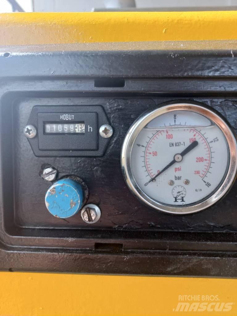 Atlas Copco XAHS 186 Συμπιεστές