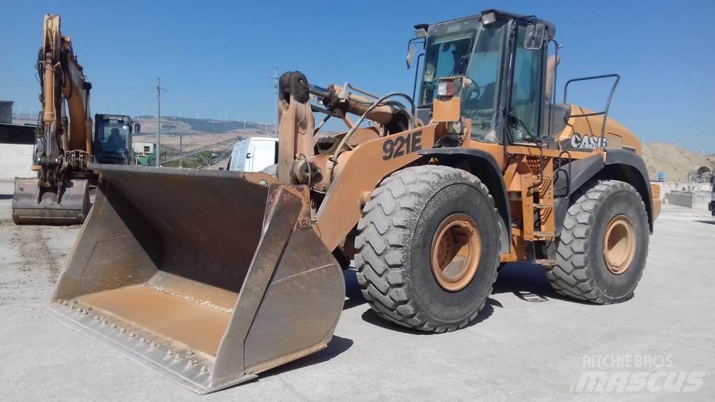CASE 921 E Φορτωτές με λάστιχα (Τροχοφόροι)