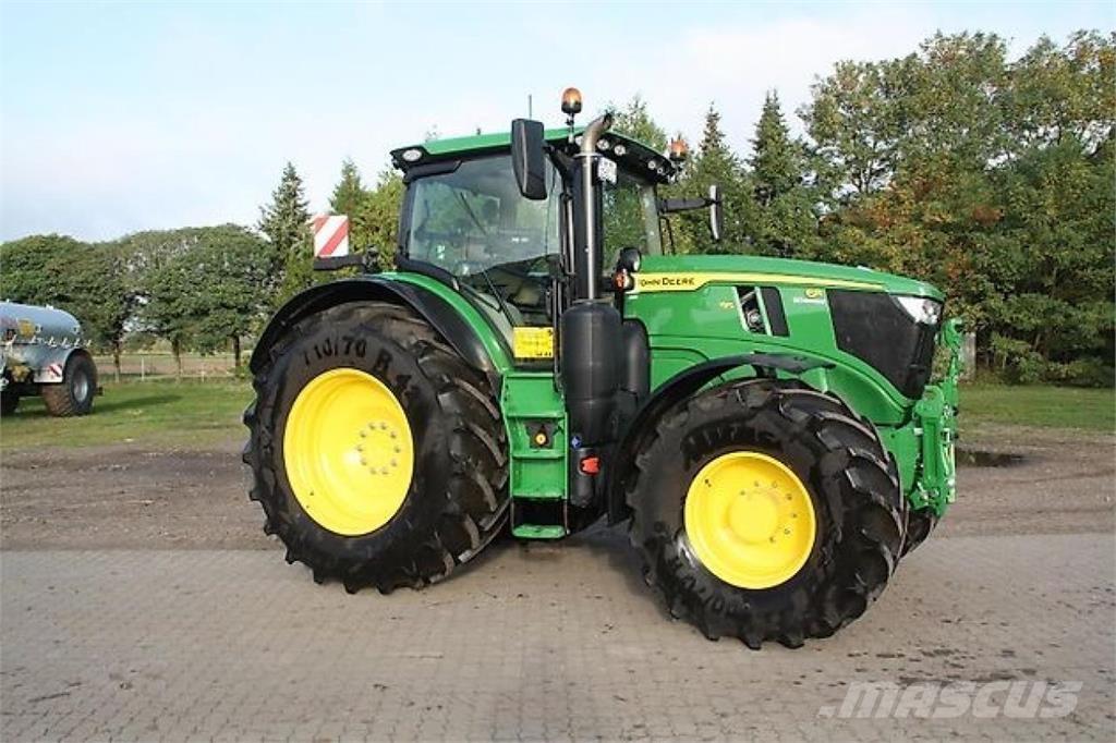 John Deere 6R195 Τρακτέρ