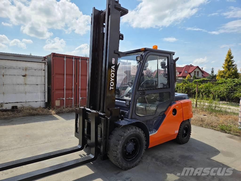 Toyota 40-8FD50N Πετρελαιοκίνητα Κλαρκ