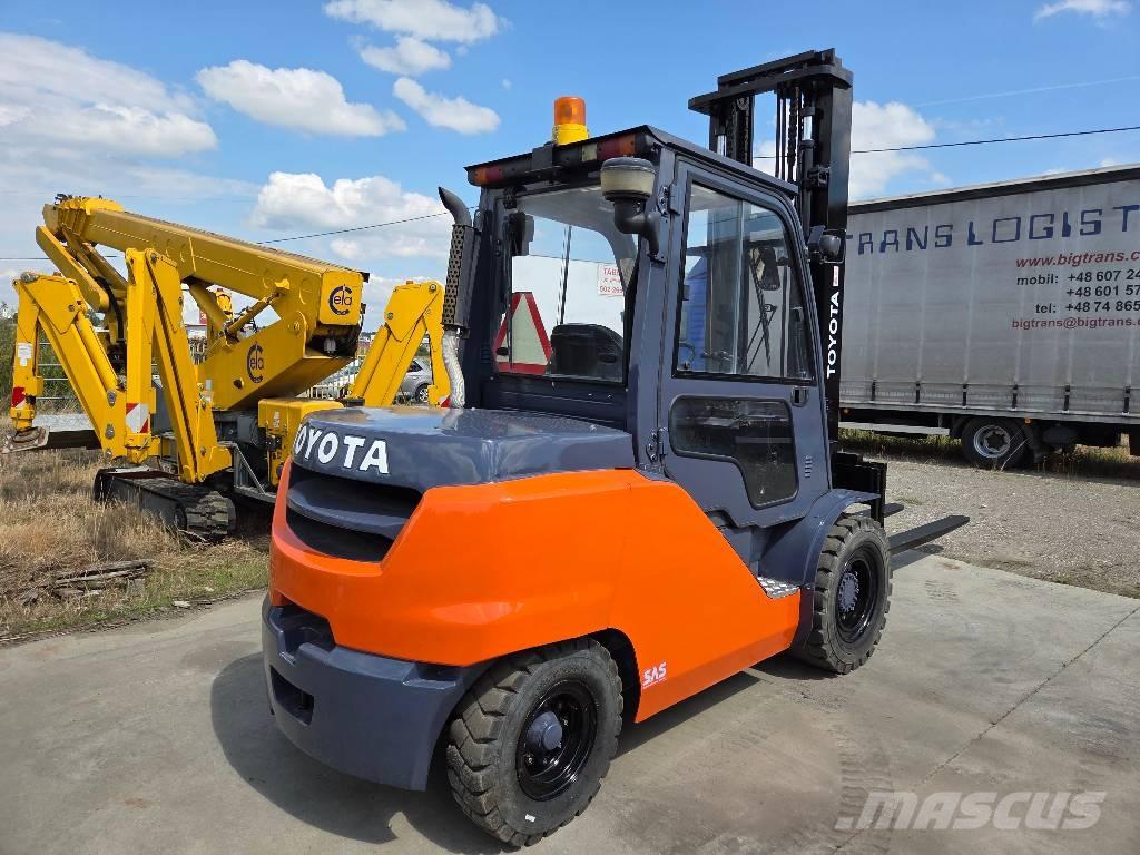 Toyota 40-8FD50N Πετρελαιοκίνητα Κλαρκ