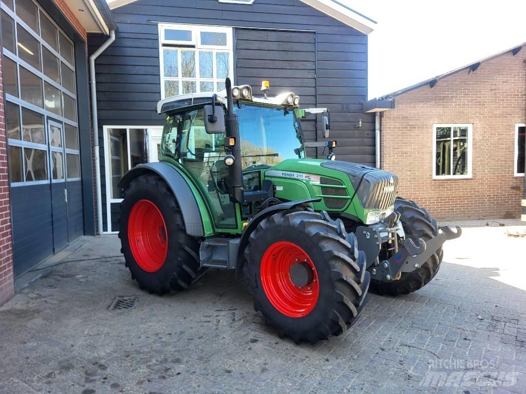 Fendt 211 Vario TMS Τρακτέρ