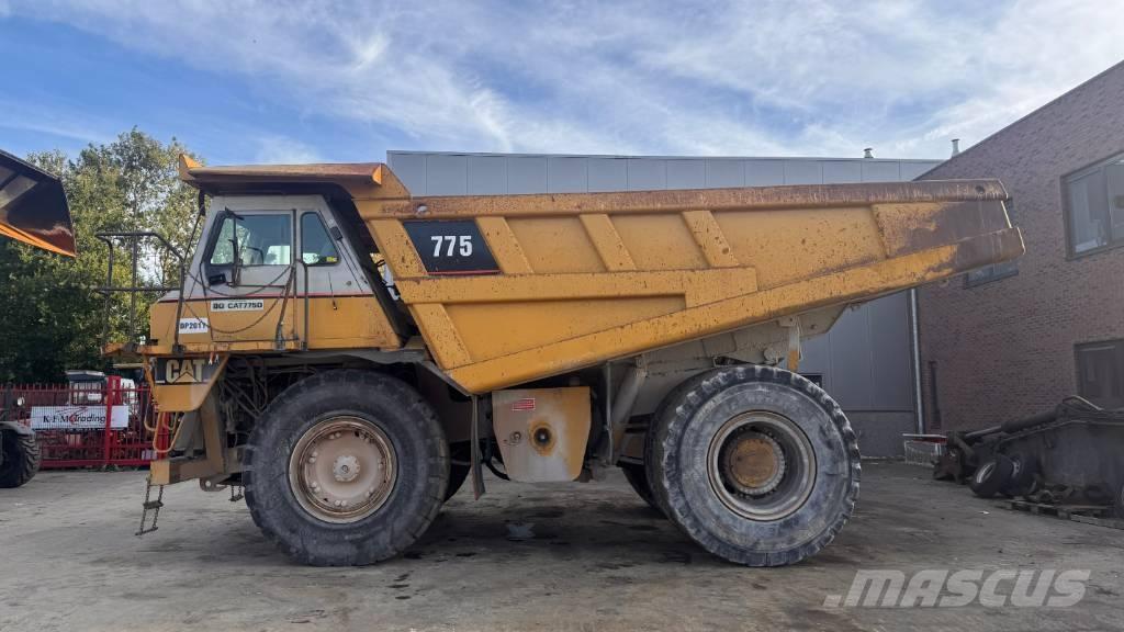 CAT 775 D Άκαμπτα Dumper με ανατρεπόμενο κάδο