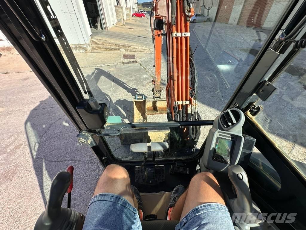 Hitachi ZX 33 U-6 Εκσκαφάκι (διαβολάκι) < 7t