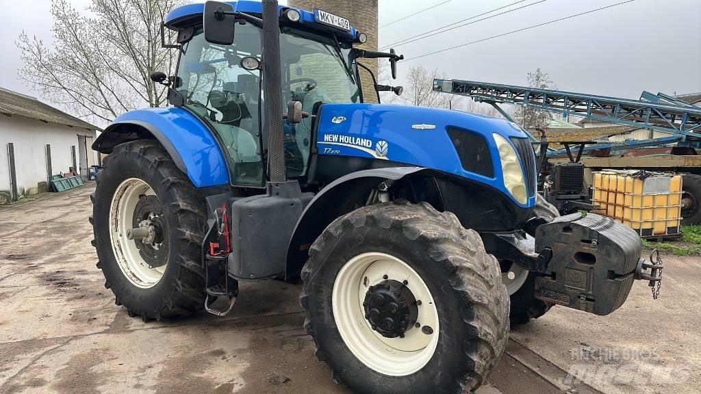 New Holland T 7.270 Τρακτέρ
