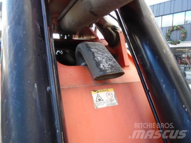 JLG 8042 Τηλεσκοπικοί ανυψωτές