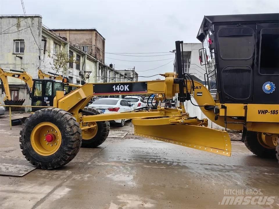 CAT 140K Γκρέιντερς