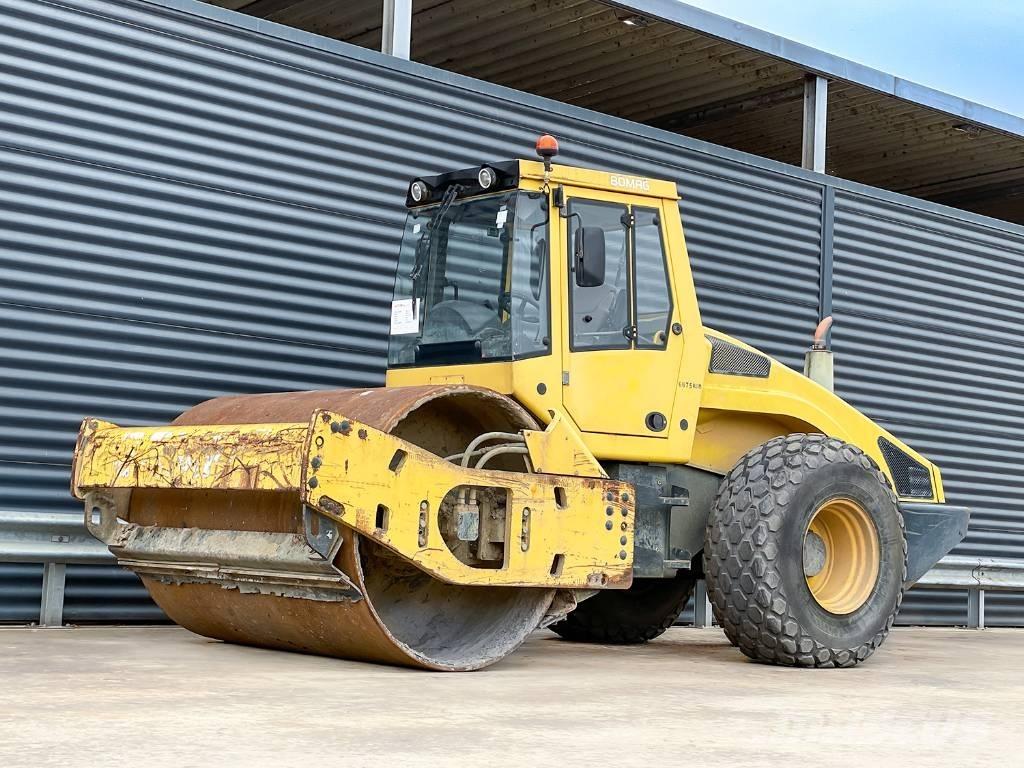 Bomag BW 213 DH-4 Οδοστρωτήρες μονού κυλίνδρου