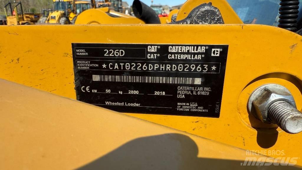 CAT 226 D Φορτωτάκια