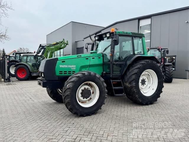 Valtra 8350 Hitech Τρακτέρ