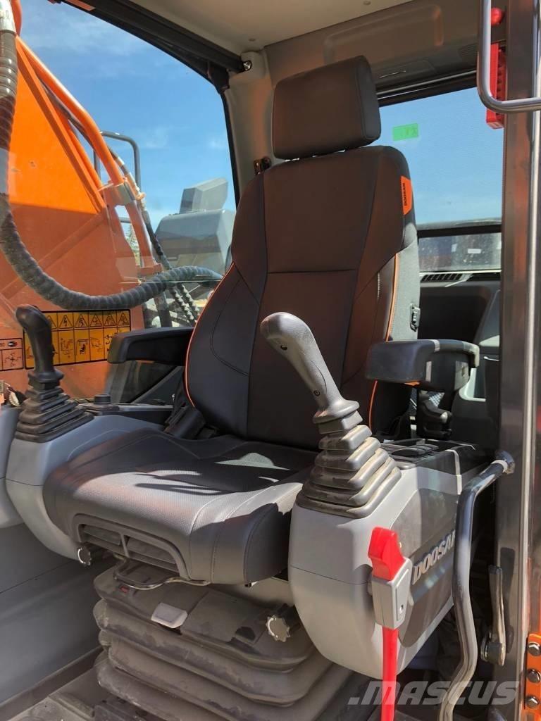 Doosan DX 300 LC-7 Εκσκαφείς με ερπύστριες