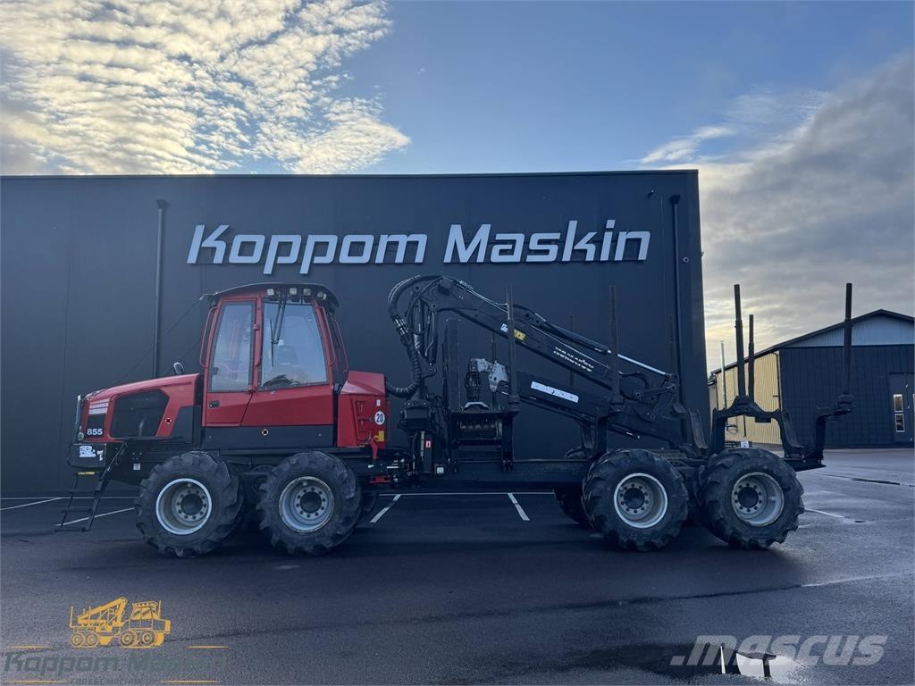 Komatsu 855 Μεταφορείς ξυλείας