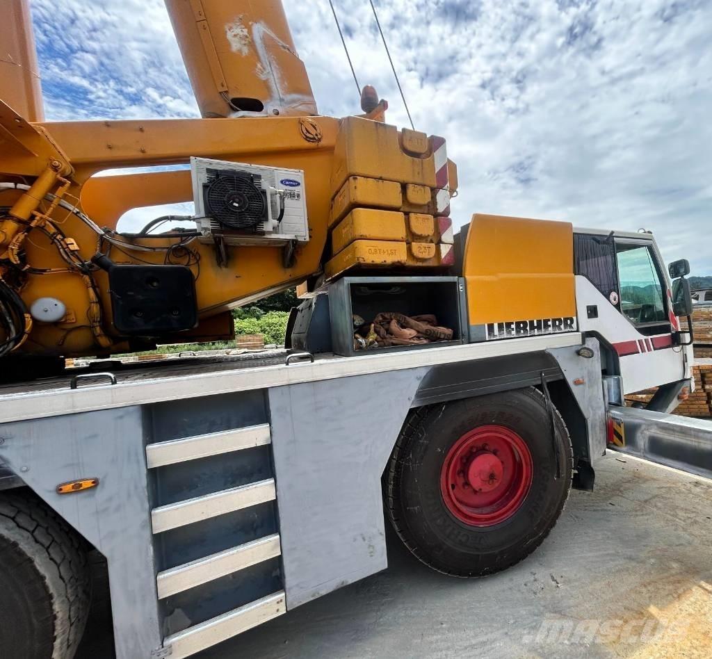 Liebherr LTM 1055 Γερανοί παντός εδάφους