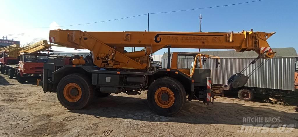 Liebherr 1030 Γερανοί ανώμαλου εδάφους