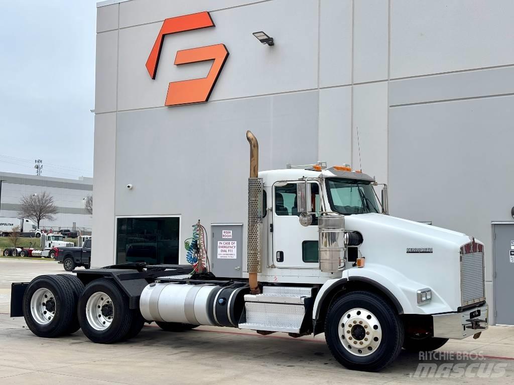 Kenworth T800 Τράκτορες