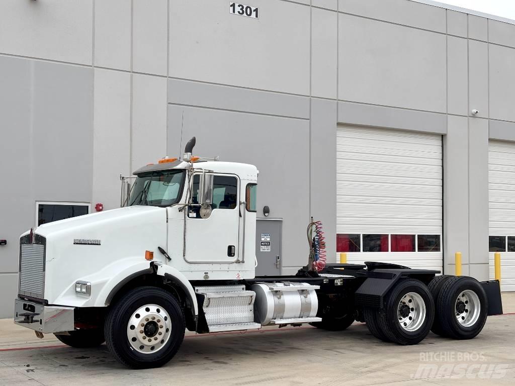 Kenworth T800 Τράκτορες