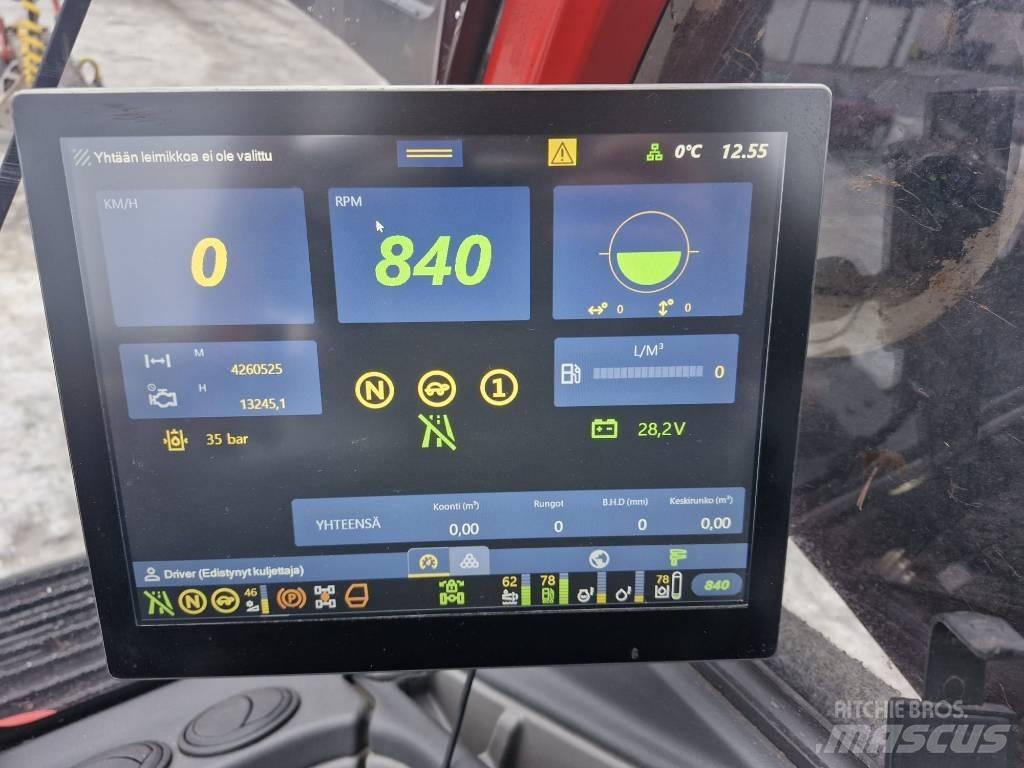 Komatsu 901xc Θεριζοαλωνιστικές μηχανές