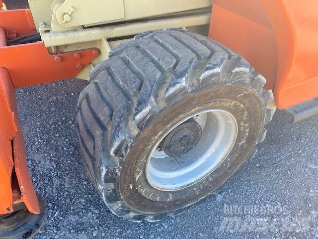 JLG 4394 RT Ανυψωτήρες με αρθρωτό βραχίονα