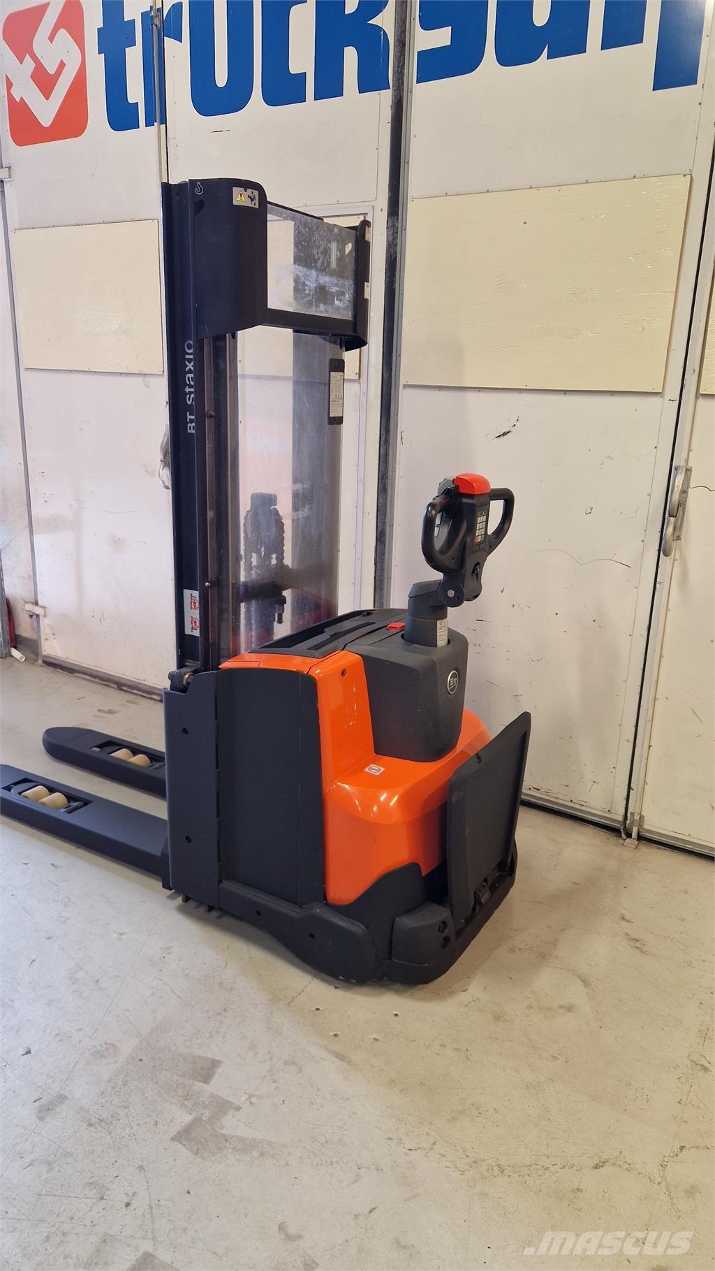 Toyota SWE140L Ηλεκτρικά παλετοφόρα με ιστό