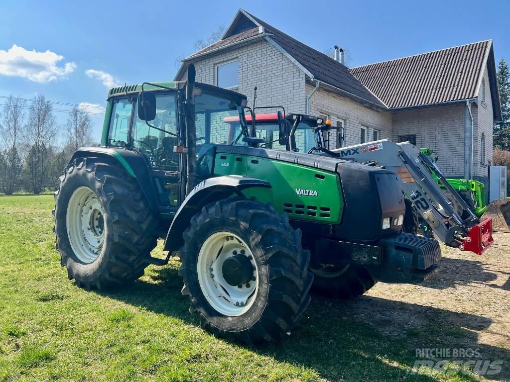 Valtra 8450 Τρακτέρ