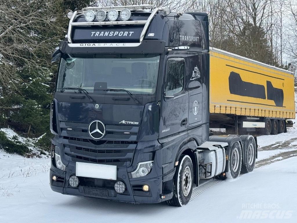 Mercedes-Benz Actros Τράκτορες