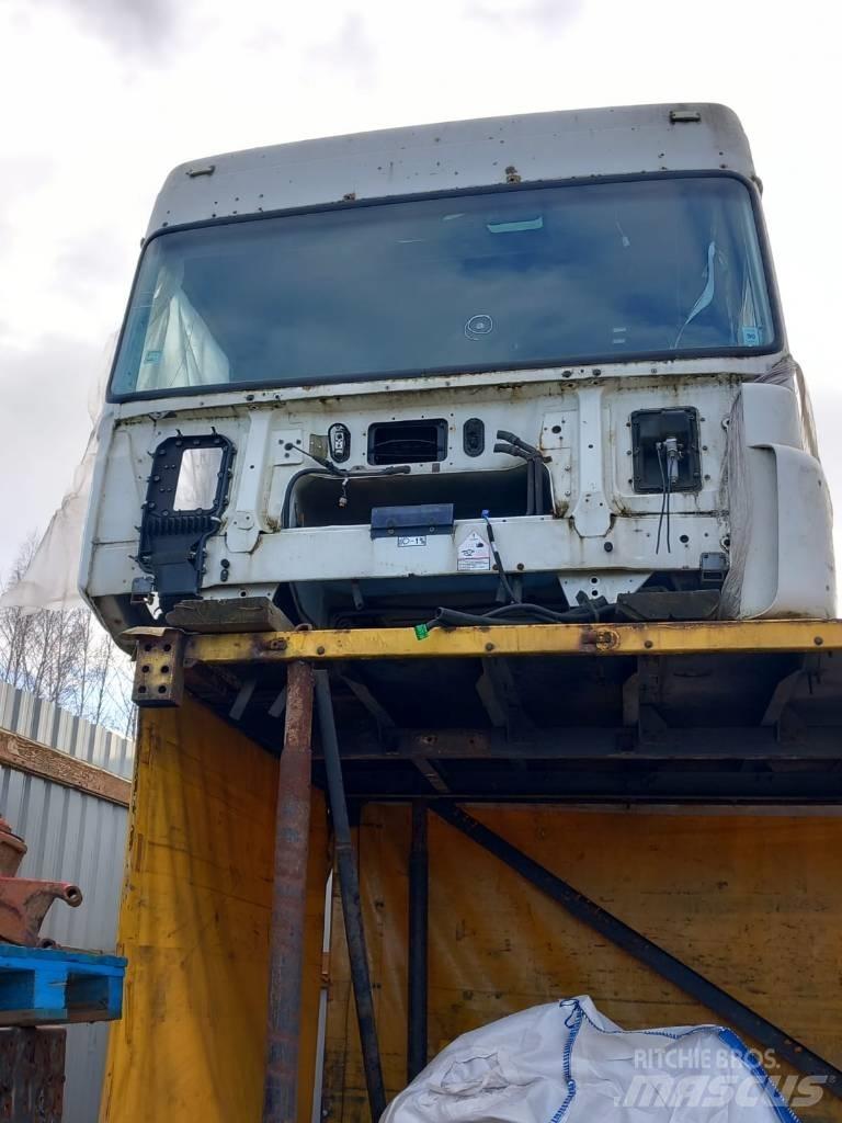 DAF XF105.460 Καμπίνες και εσωτερικό