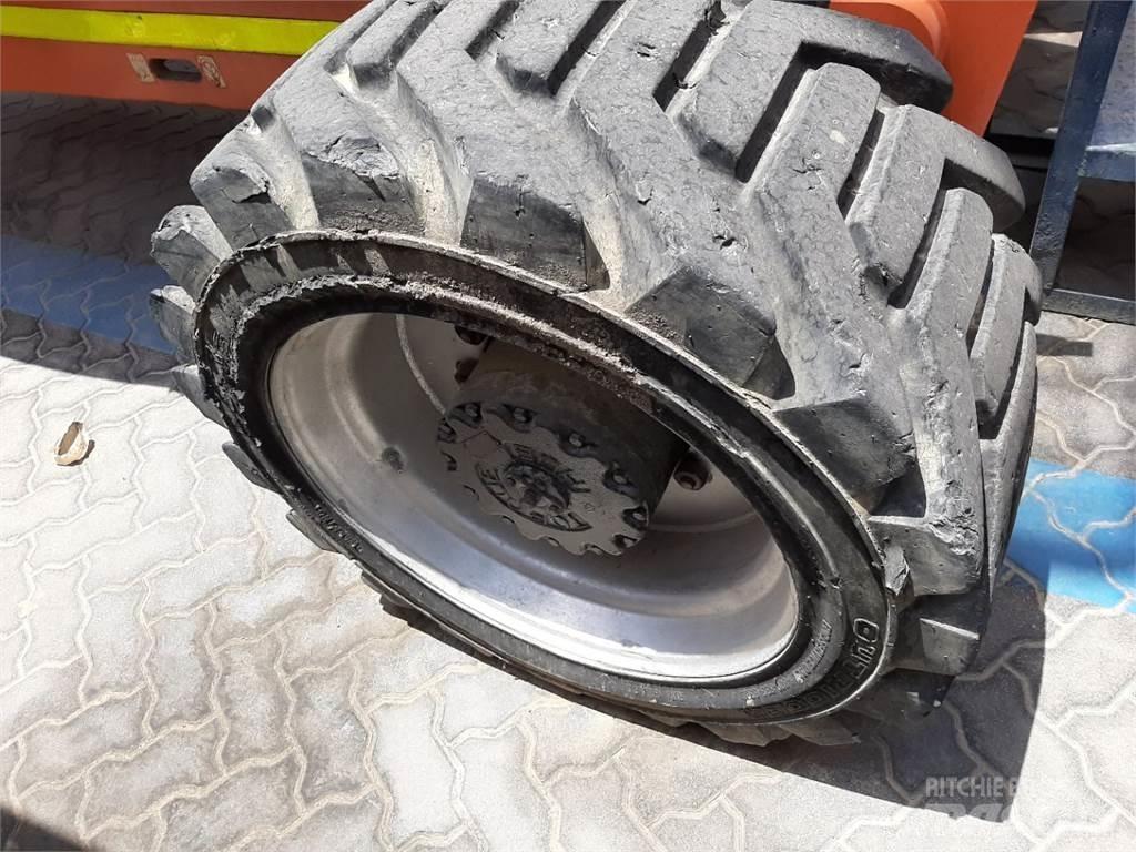 JLG 800AJ Ανυψωτήρες με αρθρωτό βραχίονα