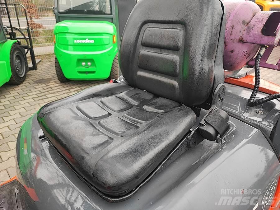 Toyota 42-7FGF18 Περονοφόρα ανυψωτικά κλαρκ με φυσικό αέριο LPG