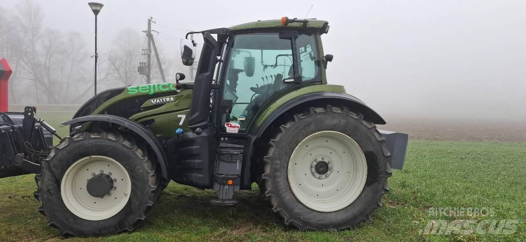 Valtra T235 active Τρακτέρ