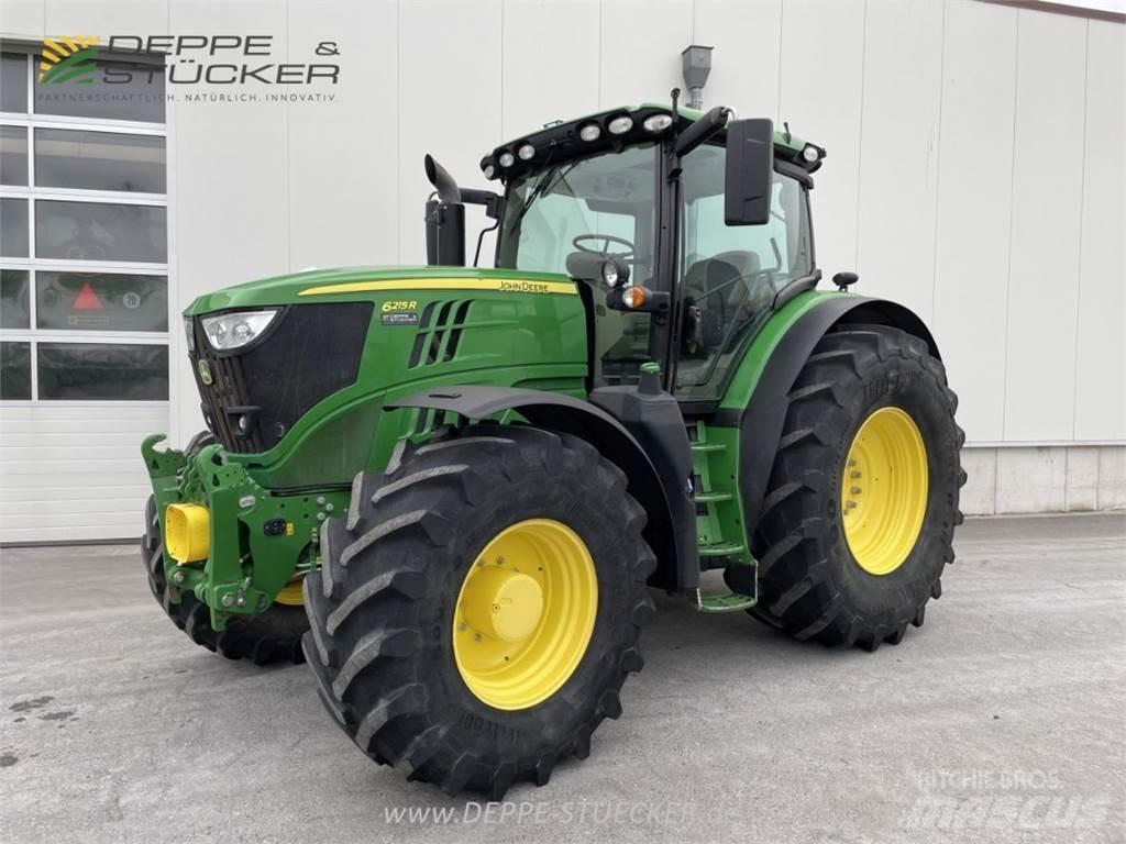 John Deere 6215R Τρακτέρ