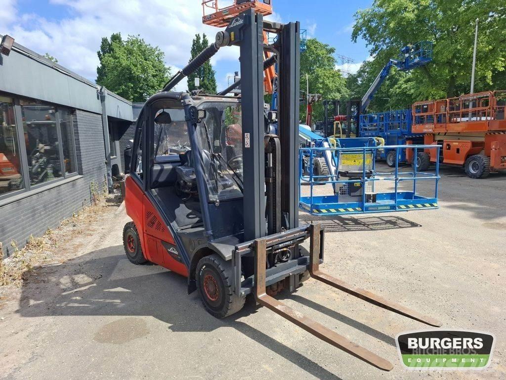 Linde H25T Περονοφόρα ανυψωτικά κλαρκ με φυσικό αέριο LPG