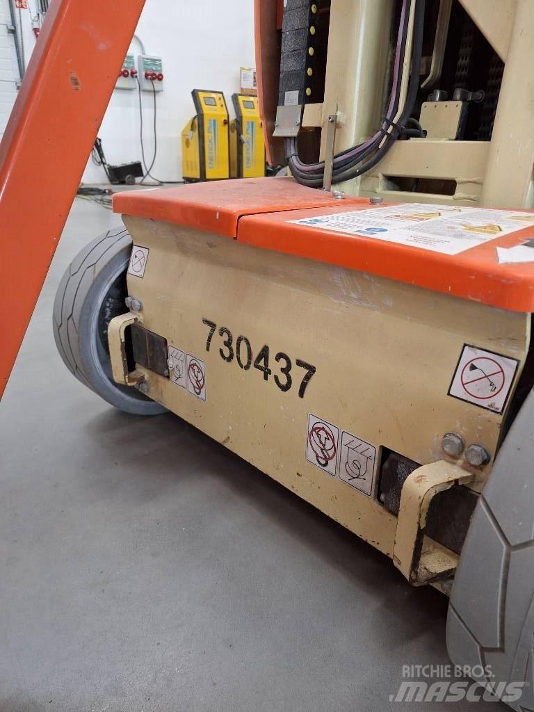 JLG Toucan 10 E Ανυψωτήρες με κατακόρυφους πυλώνες