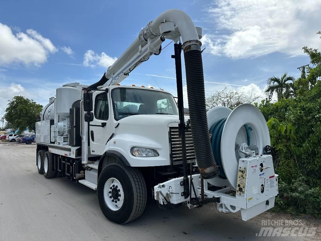 Freightliner M2 Αποφρακτικά οχήματα