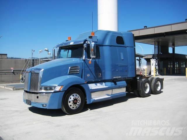 Western Star 5700 XE Τράκτορες