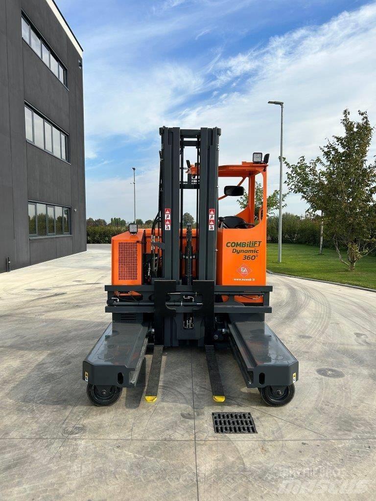 Combilift MR4 Ανυψωτικά στενών δρόμων 4 κατευθύνσεων