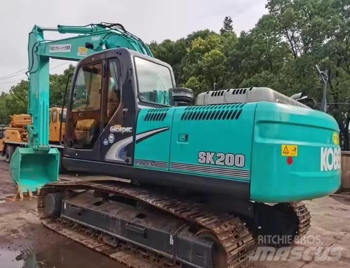 Kobelco SK200 Εκσκαφείς με ερπύστριες