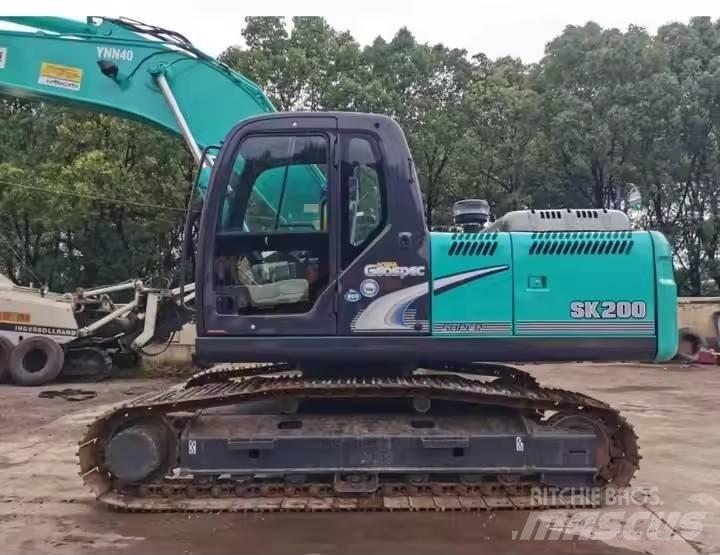 Kobelco SK200 Εκσκαφείς με ερπύστριες