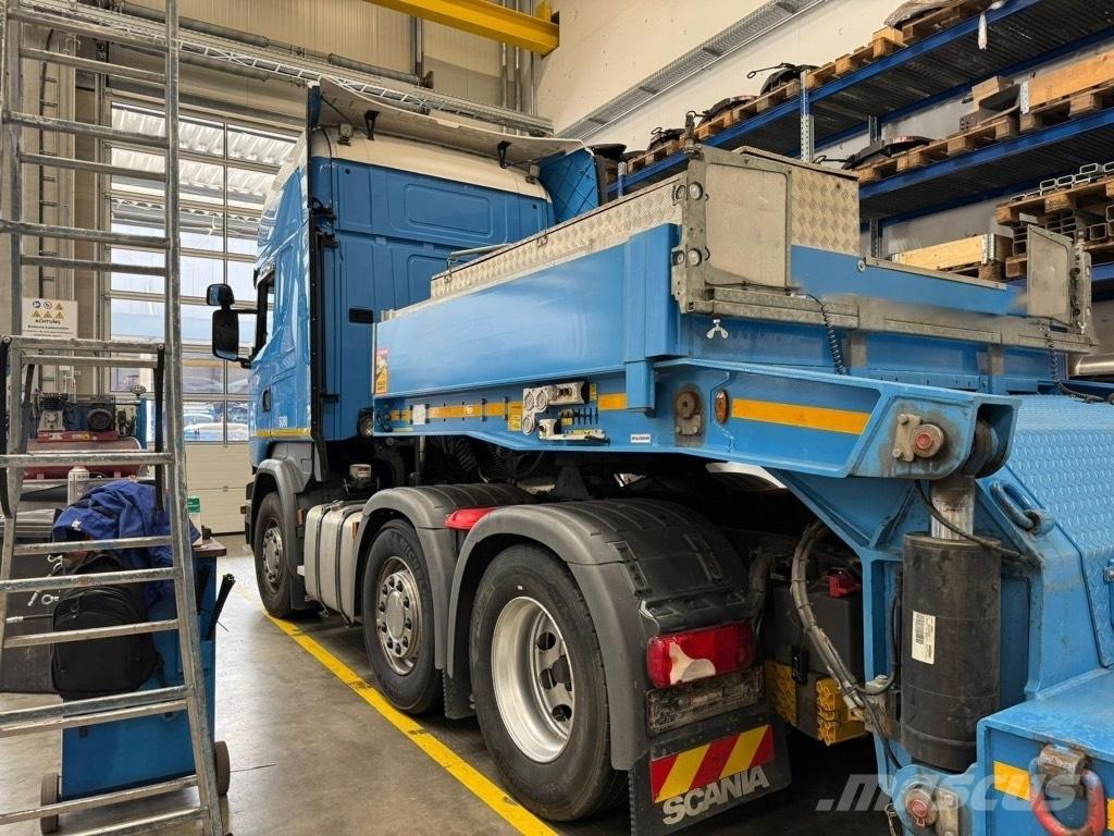 Scania R 490 LA Τράκτορες