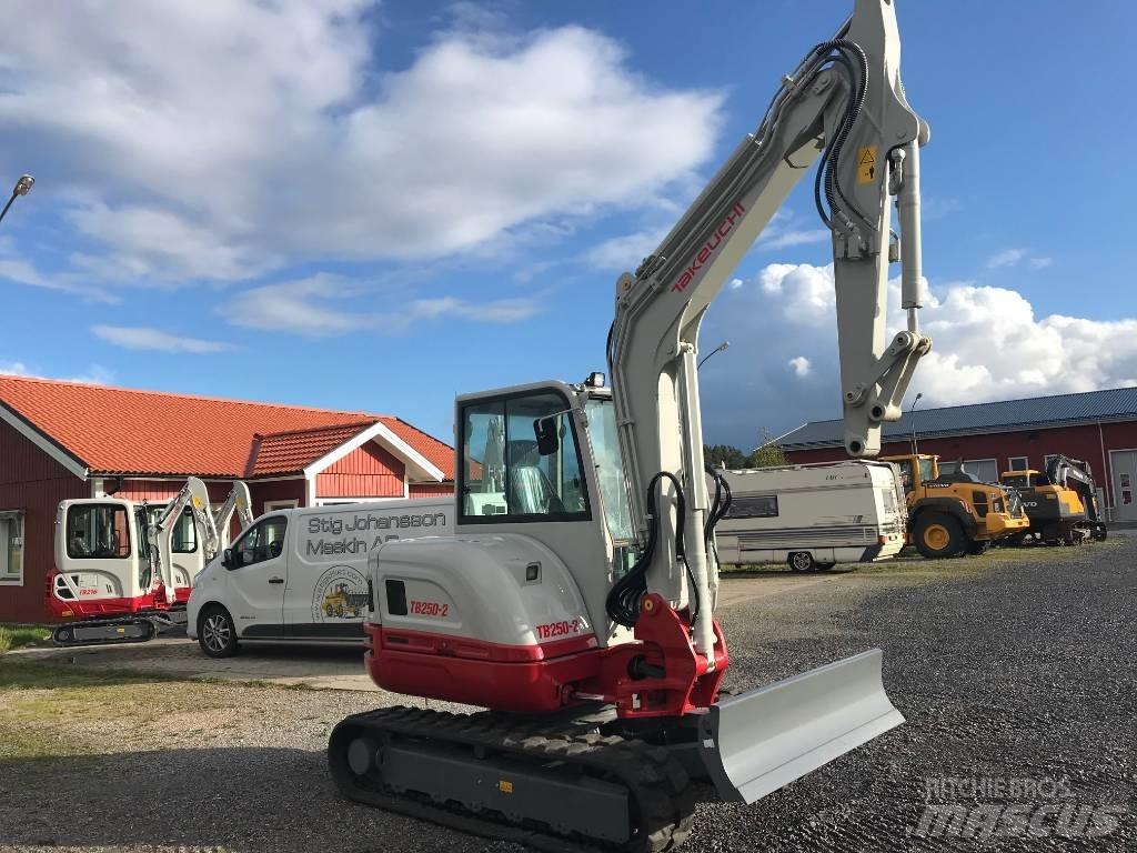 Takeuchi TB250-2 Εκσκαφάκι (διαβολάκι) < 7t