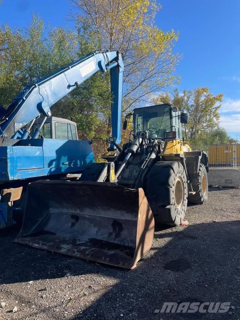 Komatsu WA 200 PT-5 Φορτωτές με λάστιχα (Τροχοφόροι)