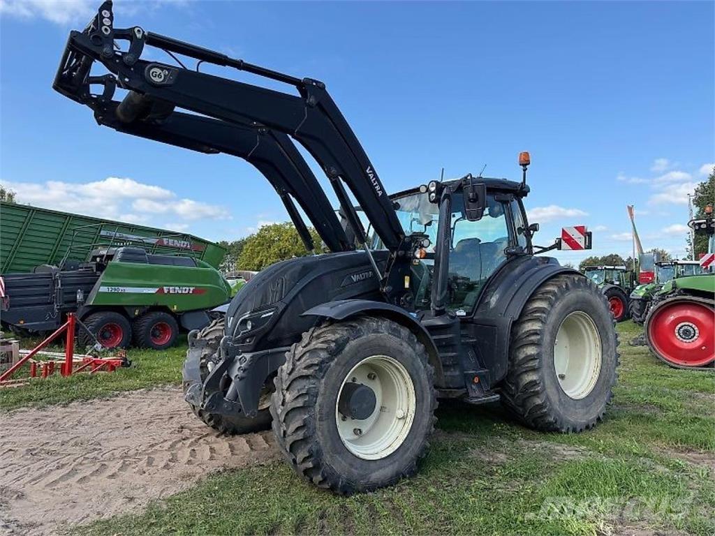Valtra T 254 Versu Τρακτέρ