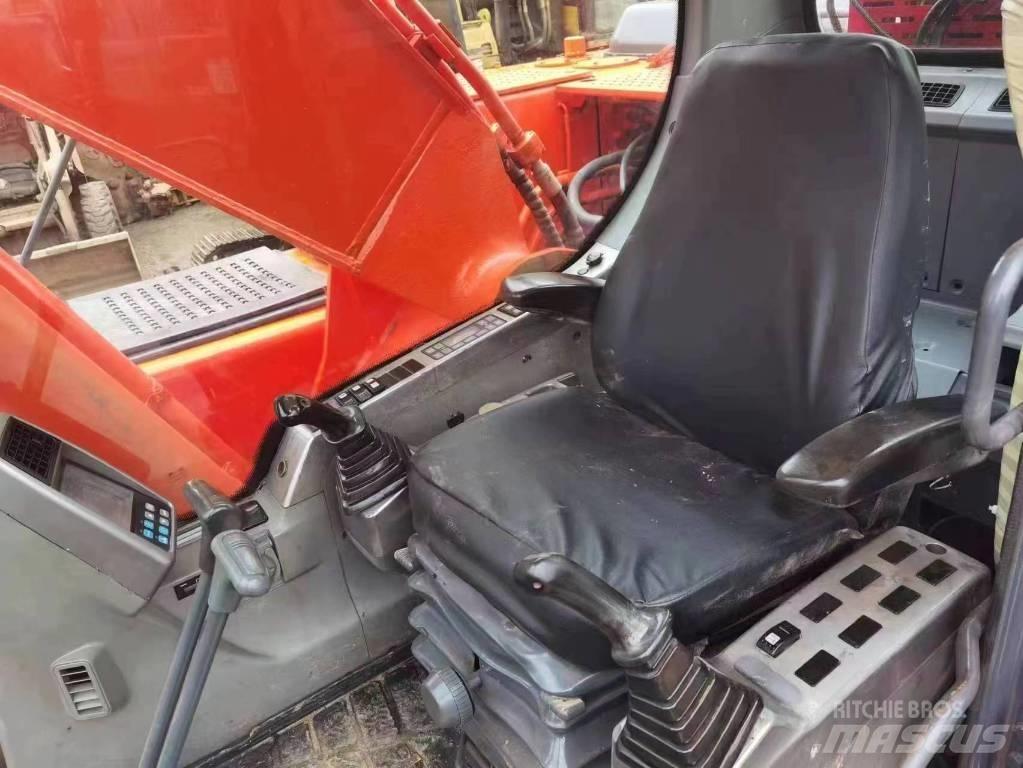 Doosan DX225LC Εκσκαφείς με ερπύστριες