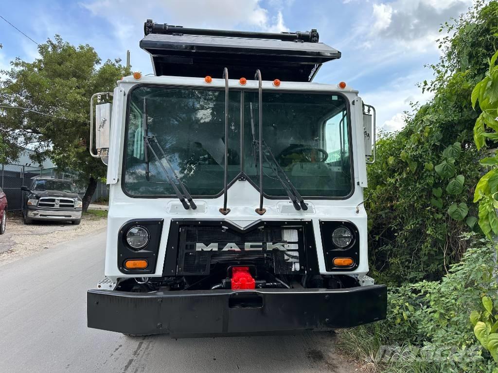 Mack MR613 Απορριμματοφόρα