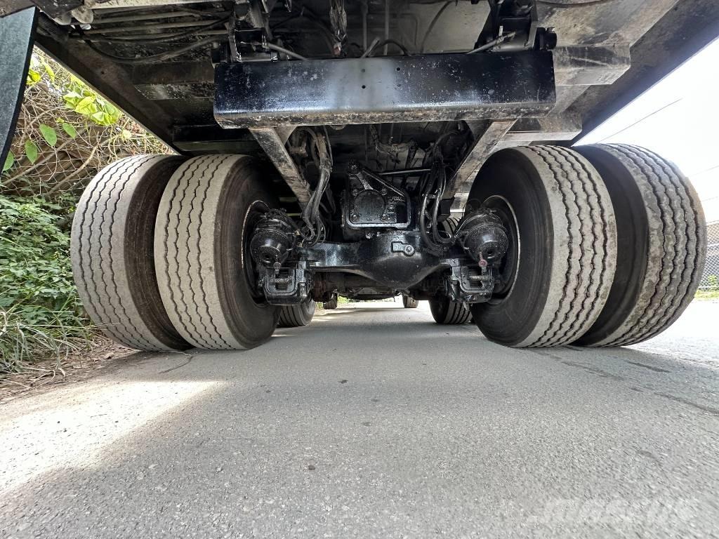 Mack MR613 Απορριμματοφόρα