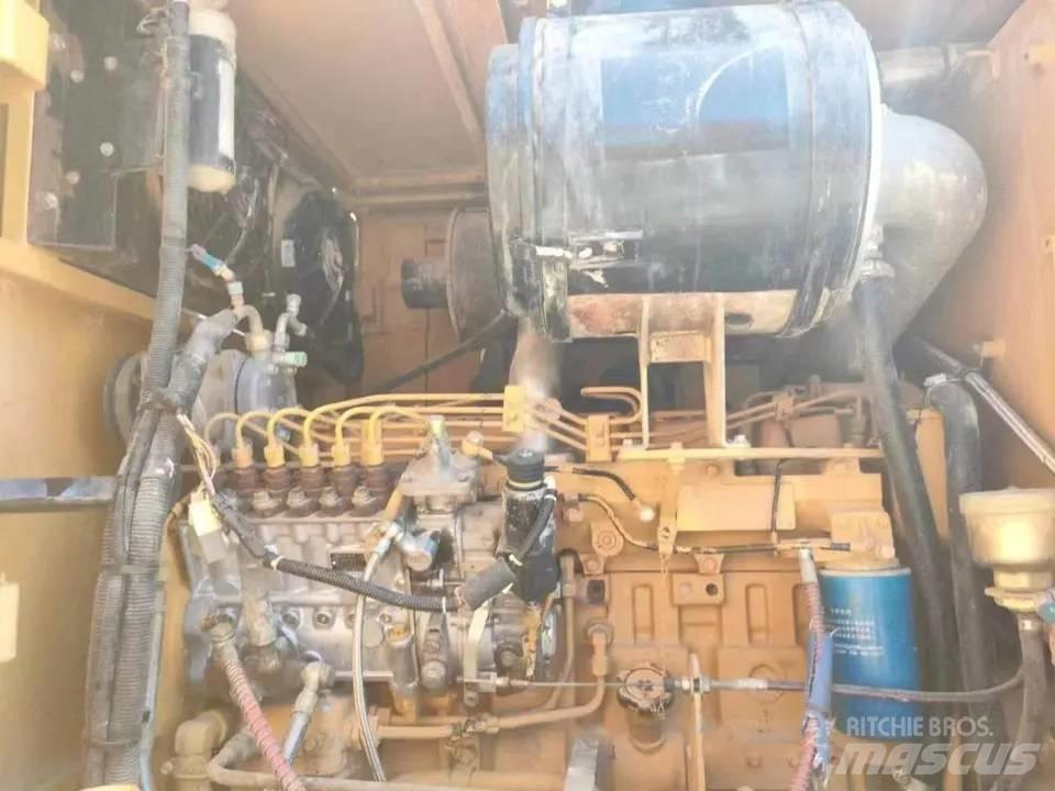 CAT 140K Γκρέιντερς
