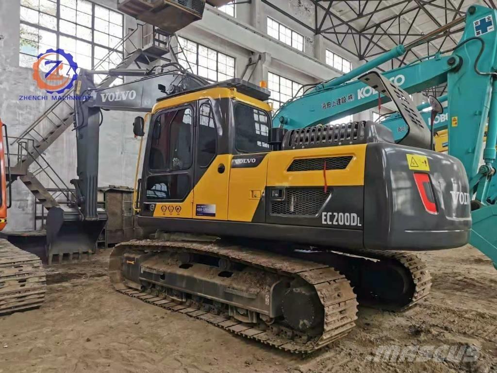 Volvo EC 200 Εκσκαφείς με ερπύστριες