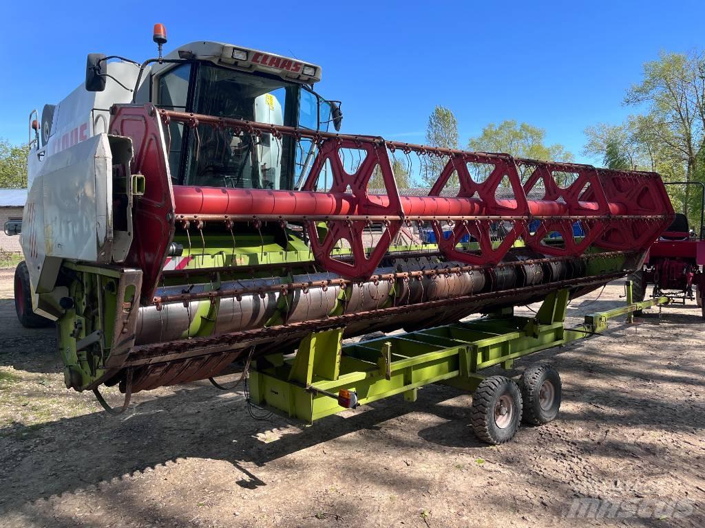 CLAAS Lexion 450 Θεριζοαλωνιστικές μηχανές