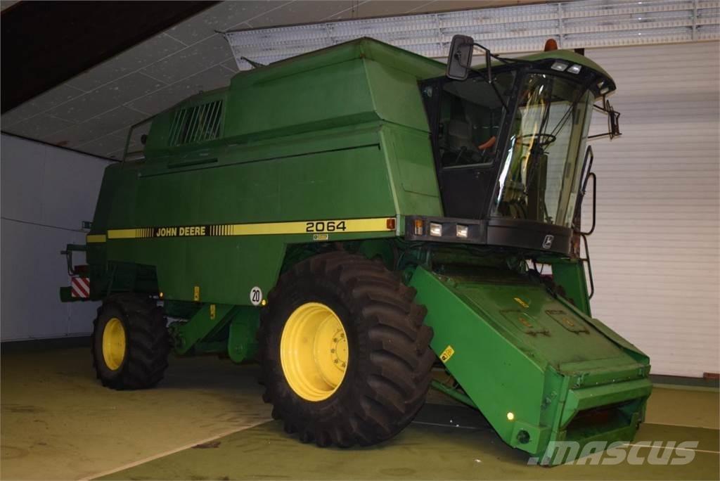 John Deere 2064 Θεριζοαλωνιστικές μηχανές